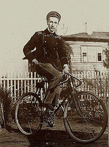 Сергей Владимирович -заядлый велосипедист