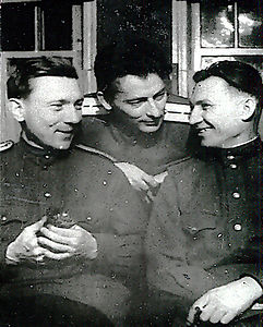 Слева-направо : Муратов Р.С., Германов М.М.и Саша Чёрный.